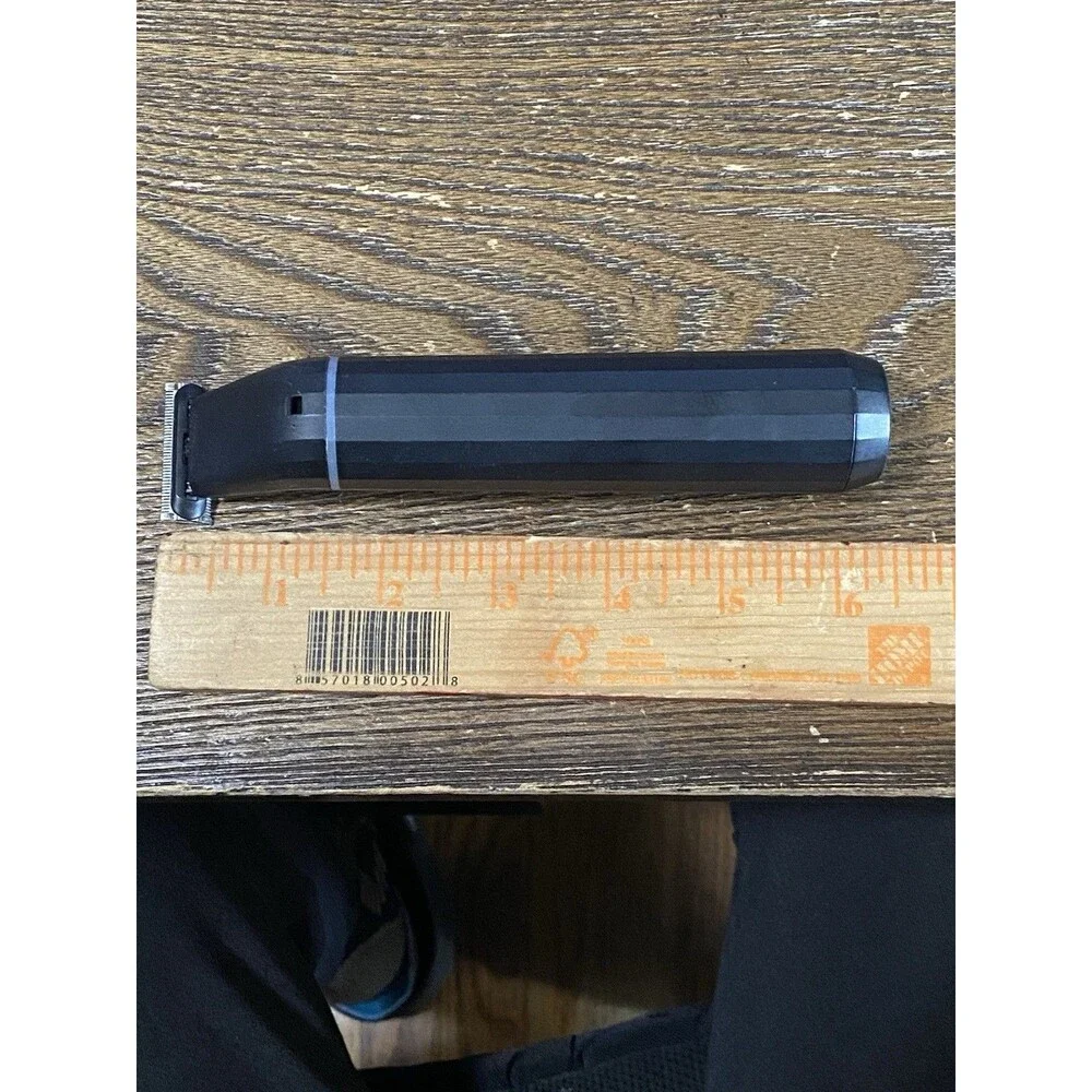 Supply Electric Beard & Body Trimmer *turns On And Works But Needs Charger*